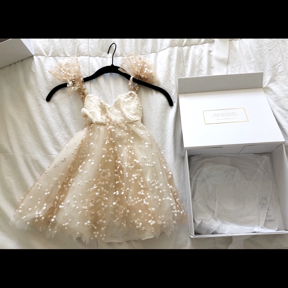 Mini Menha Dress